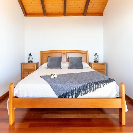 Ferienhaus Casa Da Mae Do Raivinha Arco da Calheta (Madeira)