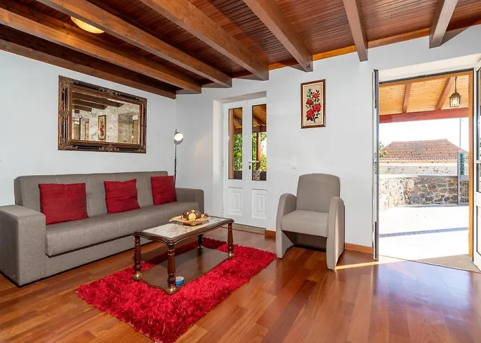 Casa Da Mae Do Raivinha Nyaraló Arco da Calheta